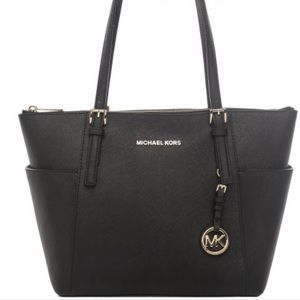 Michael Kors jet set tote black